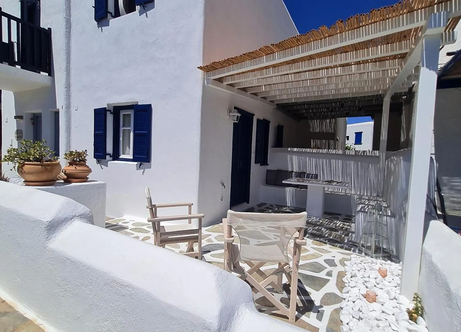 Blue Pearl Maisonette Ornos
